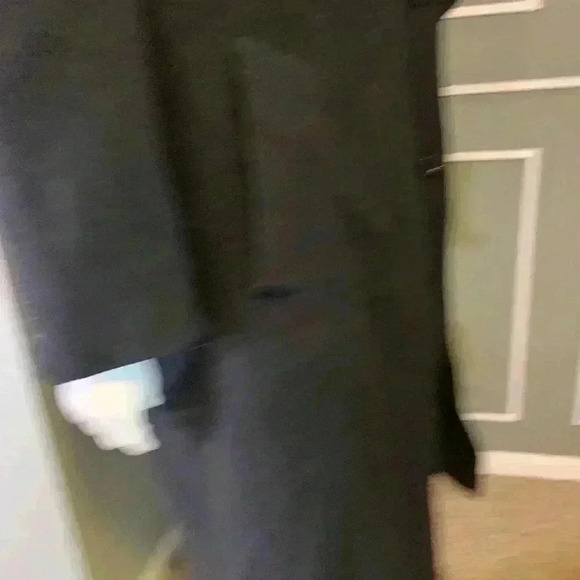 Jos A. Bank - Picture 6 of 13